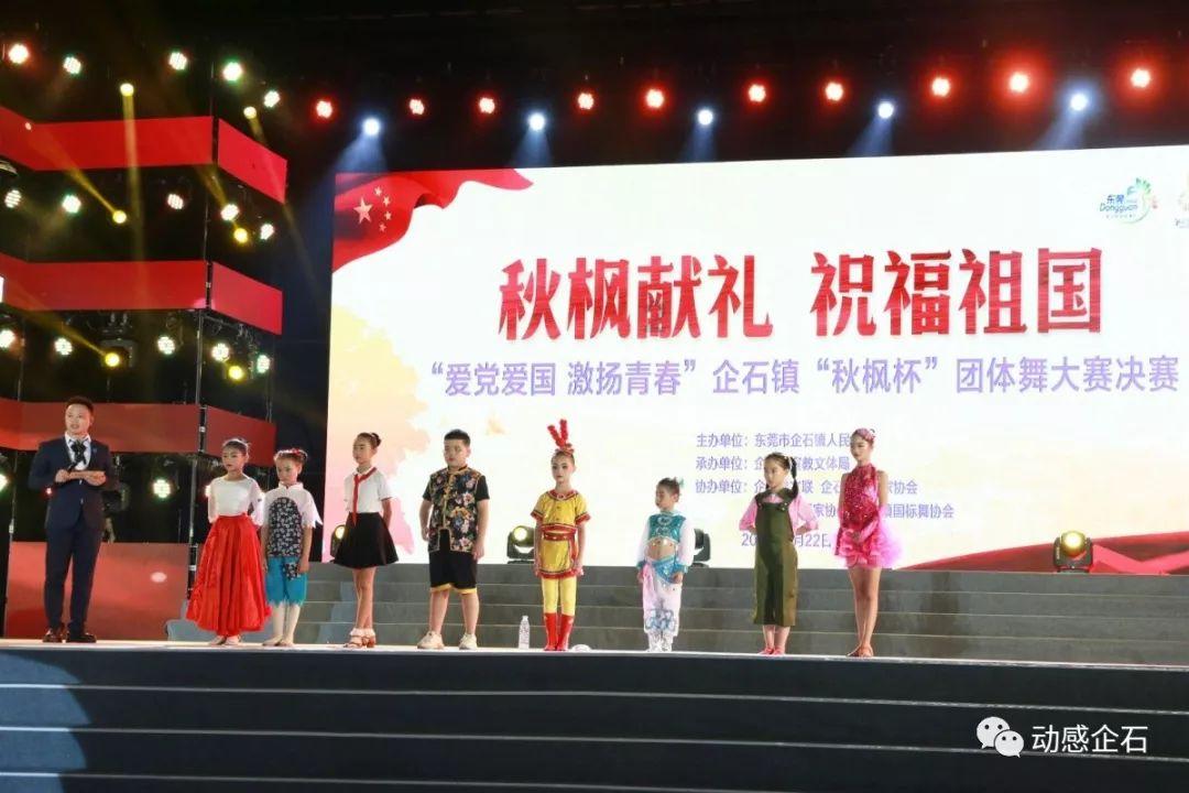 美国信用卡债务创新高 2023年信用卡余额总额突破1万亿美元